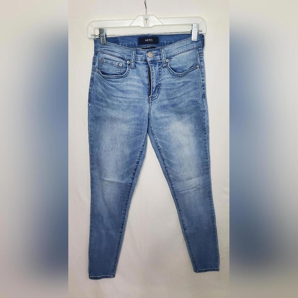 Aero Youth High Rise Blue Jeans Size 0 Regular